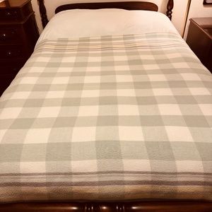 Vintage 1930s Twin Blanket green & white plaid summer cotton flannel